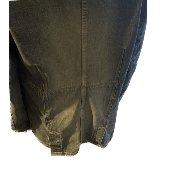 💖💙Jean Jacket💙✨ - Picture 4 of 8